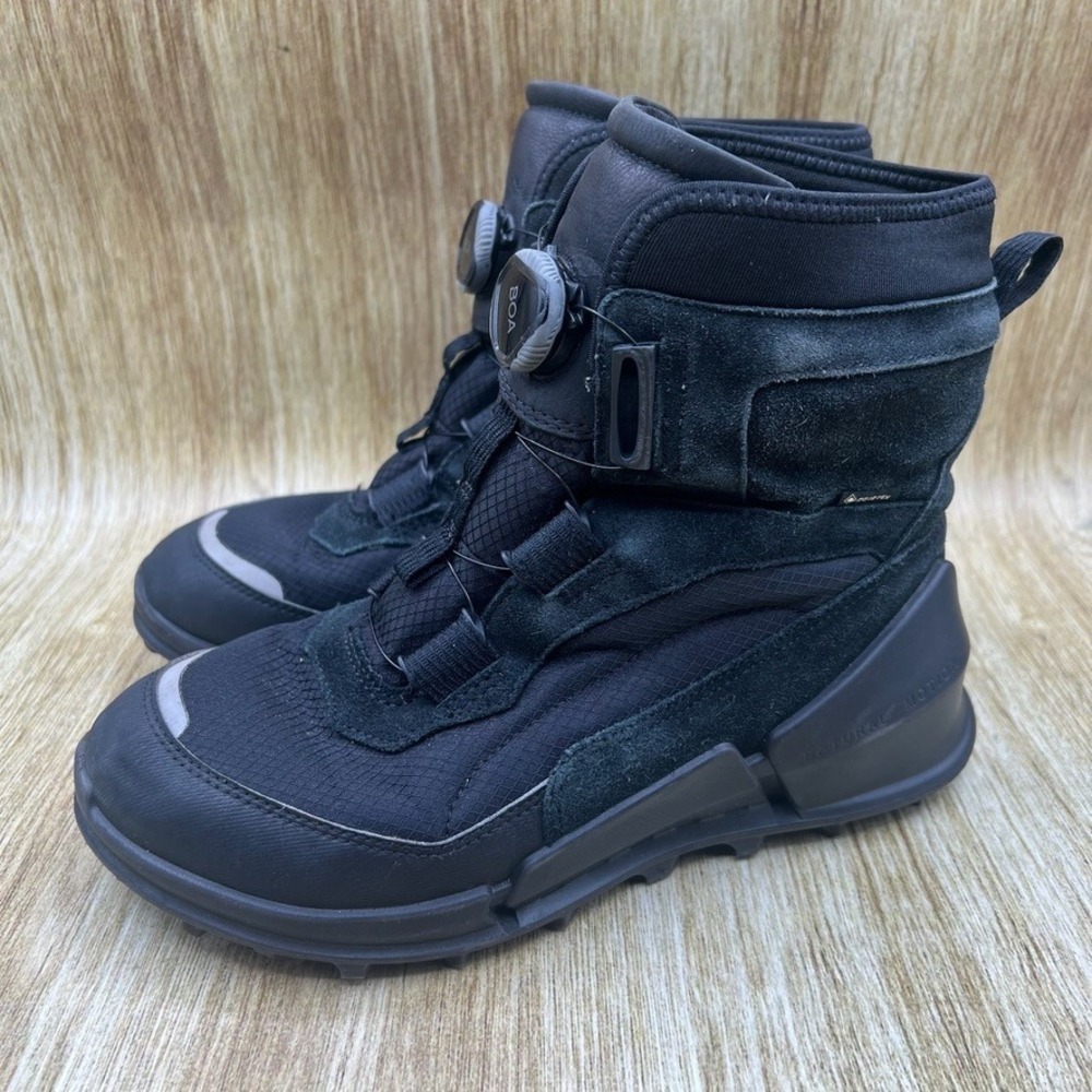 Ecco Biom K2 Boots Gore-Tex Boa Women's Size 6 Boots All Weather Outdoor Black View 3